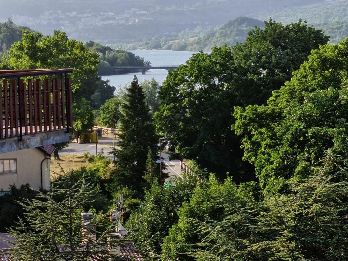 Luxury Lake Villa Villetta Barrea Luaran gambar