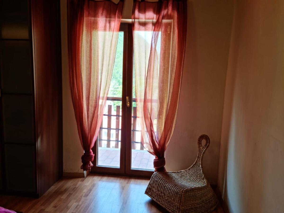 Luxury Lake Villa Villetta Barrea Luaran gambar