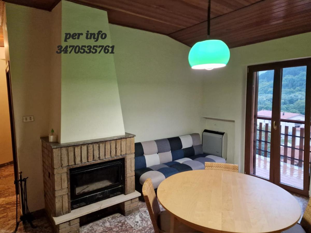 Luxury Lake Villa Villetta Barrea Luaran gambar